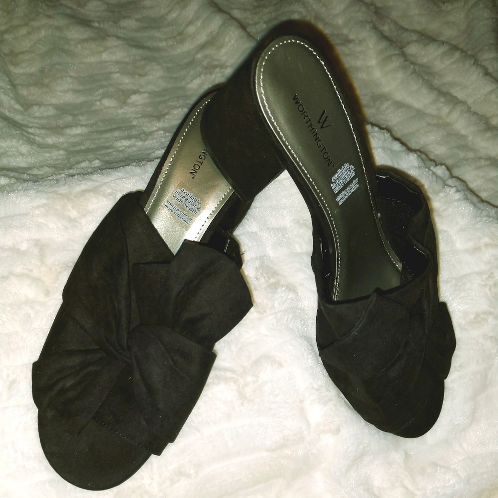 2 pair: Slip on heels 9W plus kitten sandals